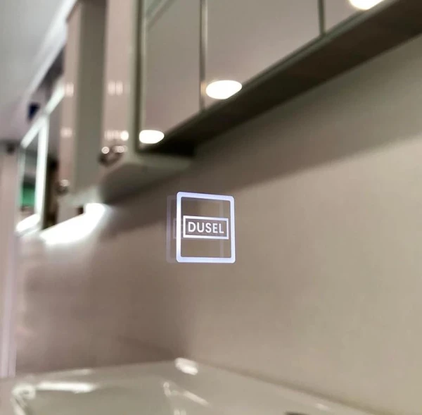 Дзеркало DUSEL LED DE-M3021 80смх65см сенсорне включення + підігрів - фото 1